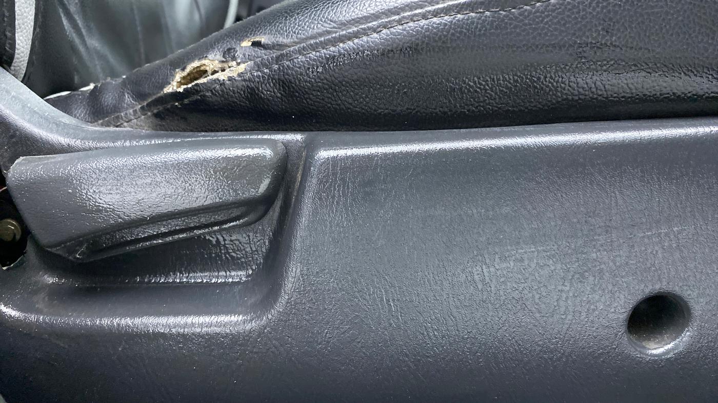 2018 Maruti Alto K10 VXI P, Petrol, Manual, 43,809 km, Driver Side Adjustment Panel
