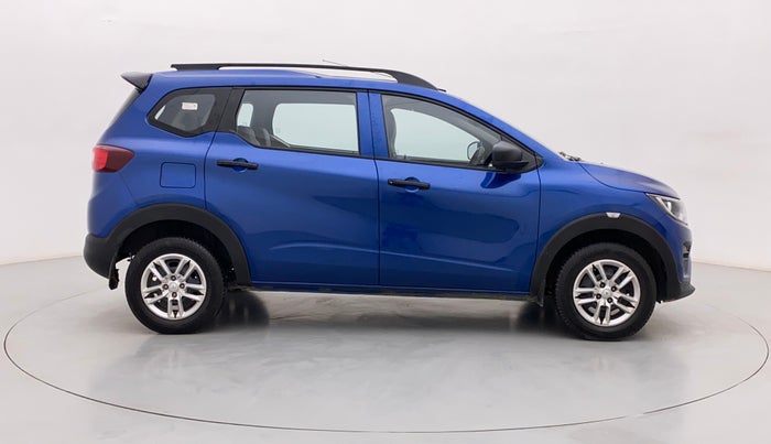 2022 Renault TRIBER RXL MT, Petrol, Manual, 34,107 km, Right Side View
