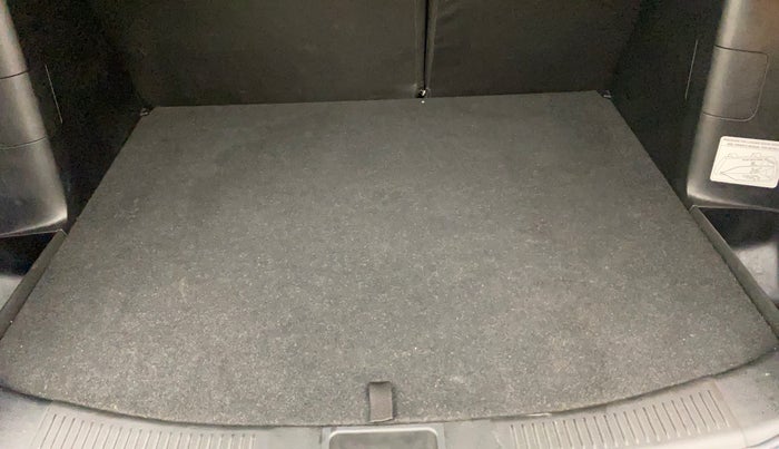 2018 Maruti S Cross ZETA 1.3, Diesel, Manual, 56,125 km, Boot Inside
