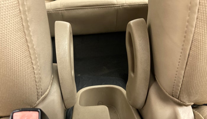 2008 Hyundai i10 SPORTZ 1.2, Petrol, Manual, 31,752 km, Driver Side Adjustment Panel