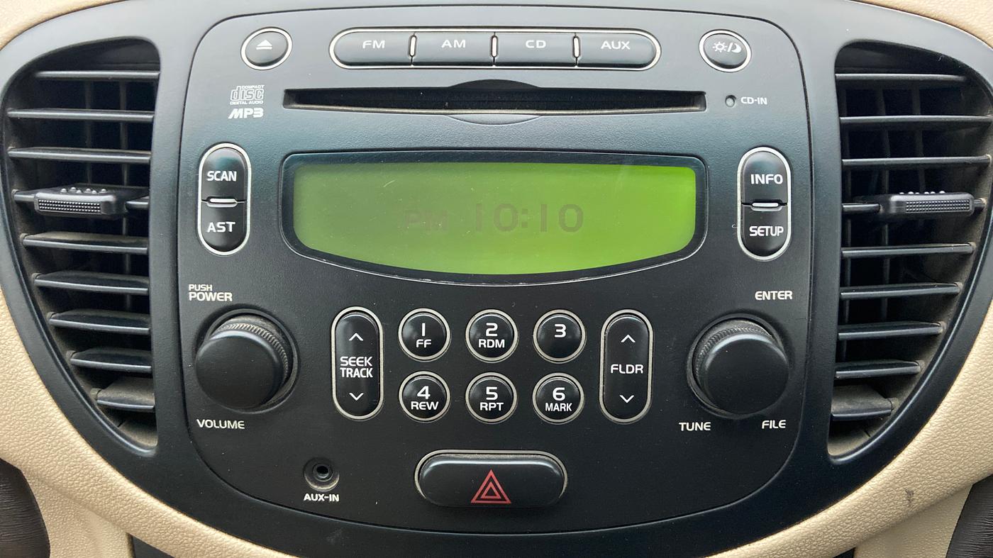 2008 Hyundai i10 SPORTZ 1.2, Petrol, Manual, 31,752 km, Infotainment System