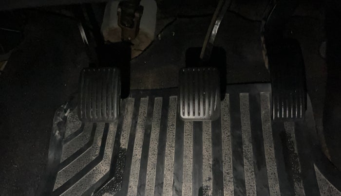 2017 Hyundai Grand i10 MAGNA 1.2 KAPPA VTVT, CNG, Manual, 72,918 km, Pedals