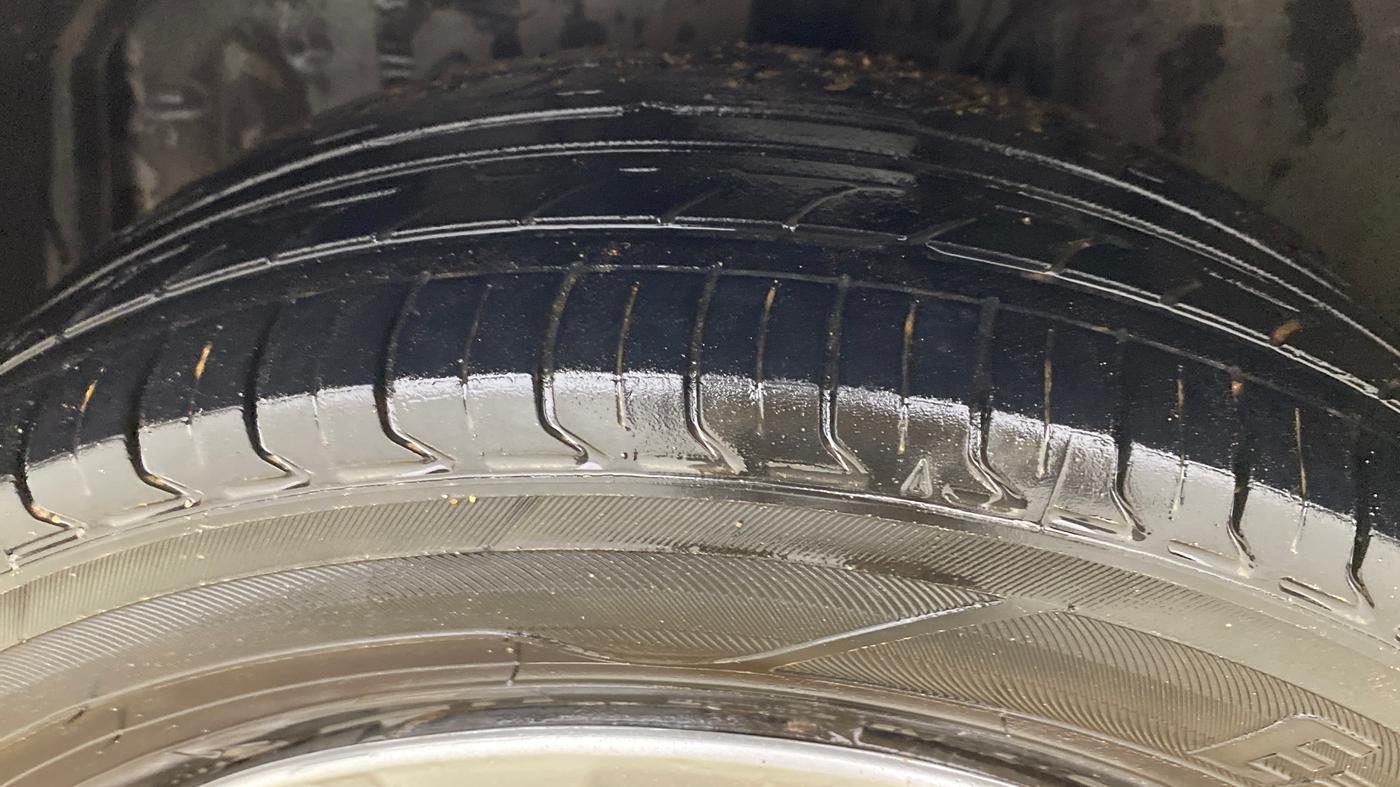2018 Toyota YARIS G MT, Petrol, Manual, 1,12,150 km, Left Front Tyre Tread