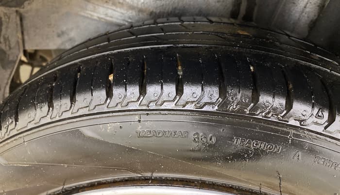 2018 Toyota YARIS G MT, Petrol, Manual, 1,12,063 km, Left Rear Tyre Tread