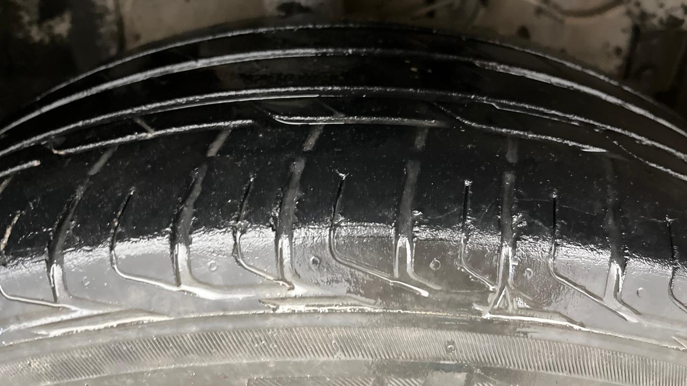 2019 Maruti Vitara Brezza ZDI AMT, Diesel, Automatic, 95,457 km, Right Front Tyre Tread
