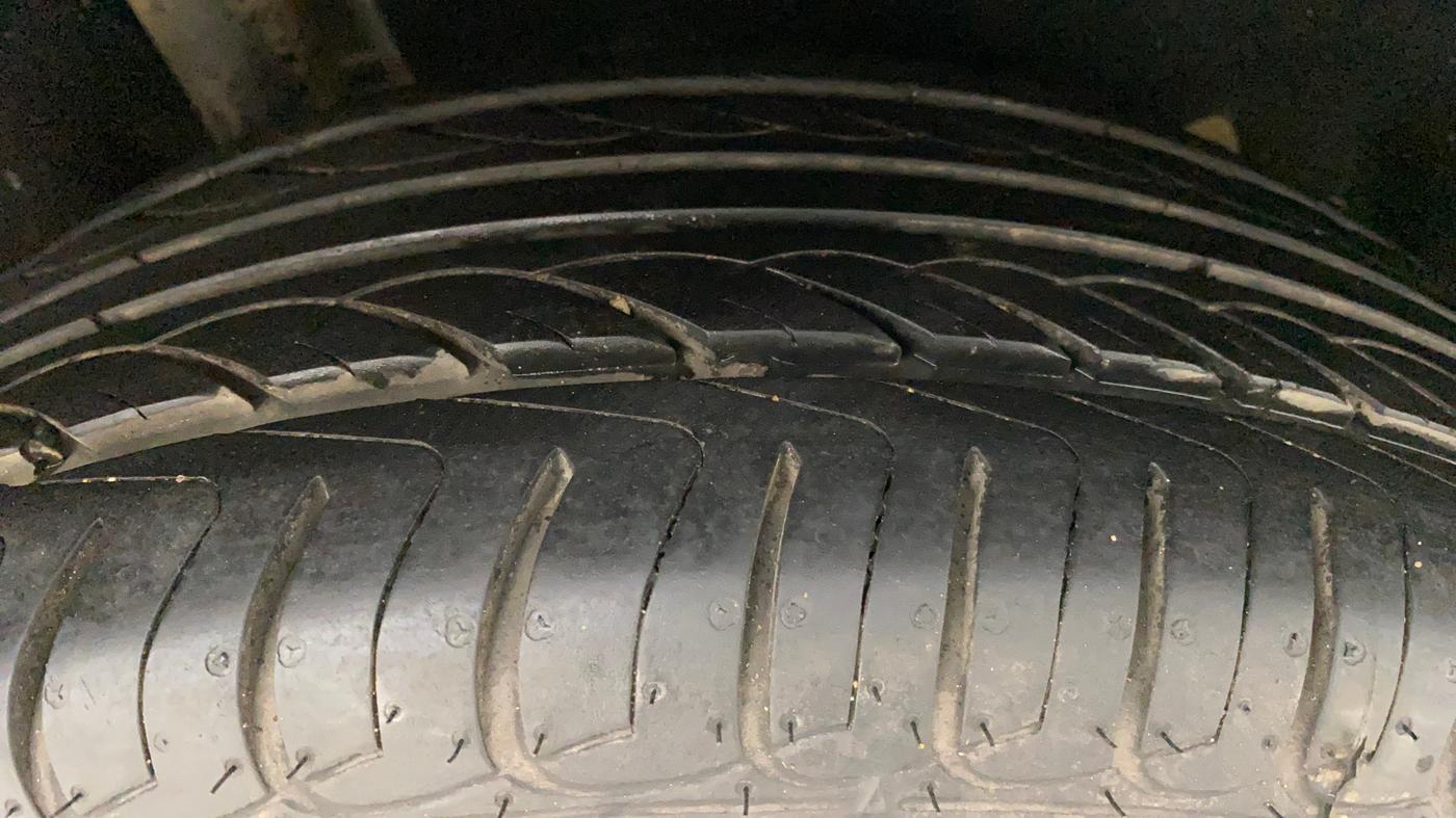 2016 Ford Ecosport TITANIUM 1.5L PETROL, Petrol, Manual, 42,572 km, Right Rear Tyre Tread