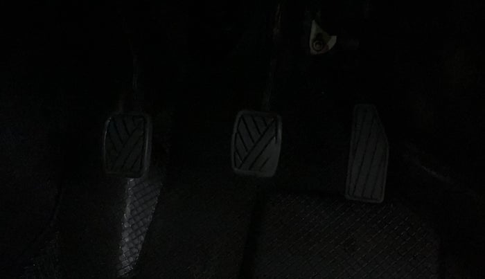 2021 Maruti New Wagon-R LXI CNG (O) 1.0, CNG, Manual, 70,662 km, Pedals