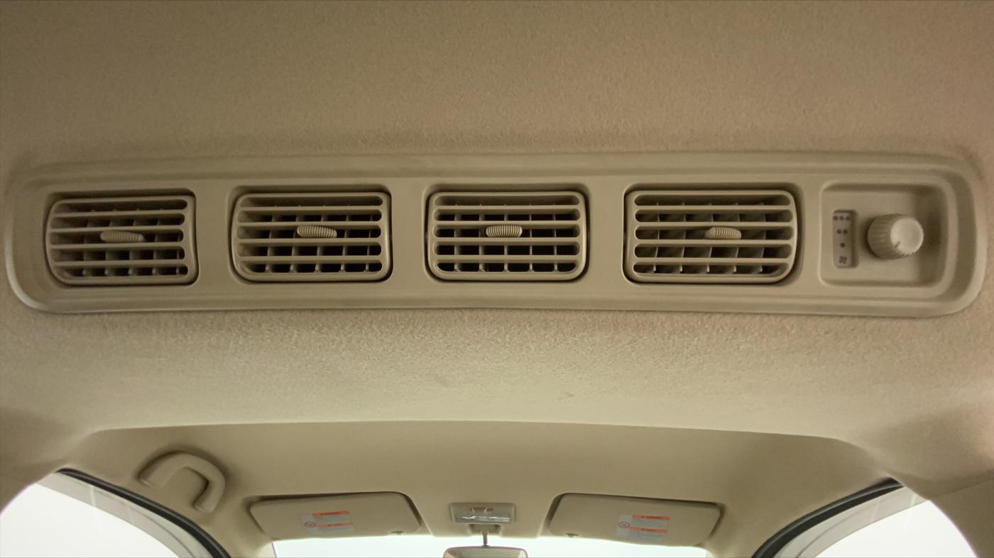 2013 Maruti Ertiga ZXI, Petrol, Manual, 80,154 km, Rear AC Vents