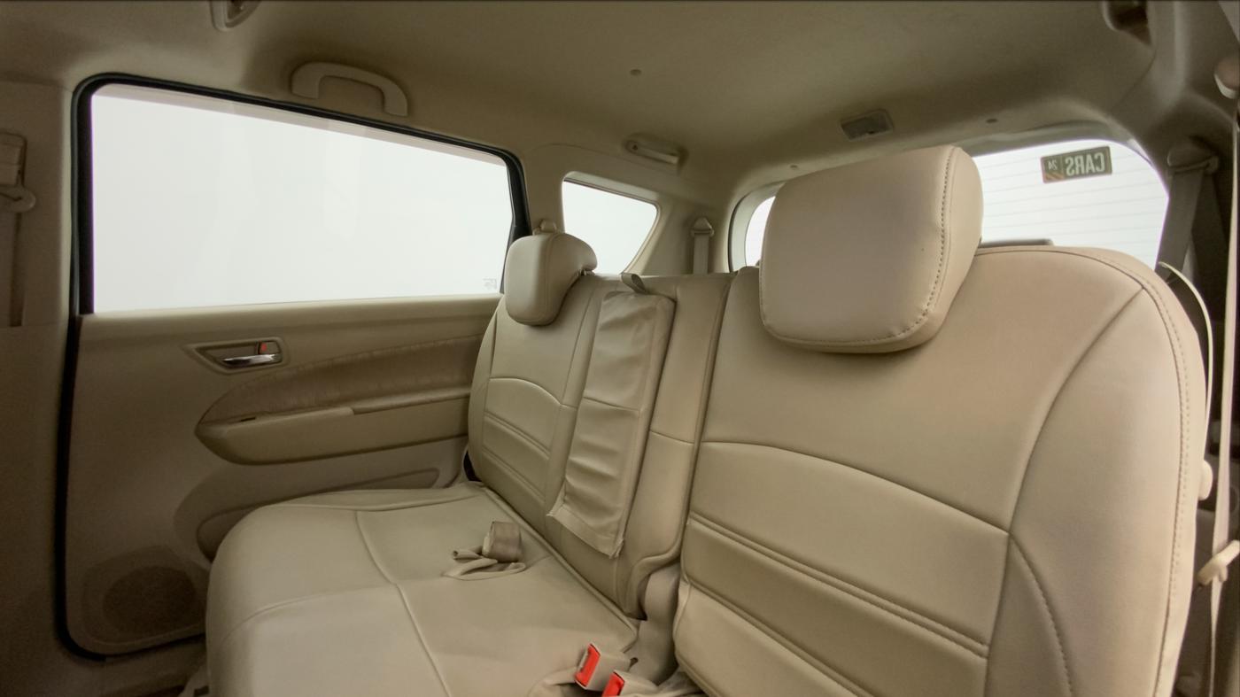 2013 Maruti Ertiga ZXI, Petrol, Manual, 80,154 km, Right Side Rear Door Cabin