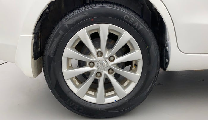2013 Maruti Ertiga ZXI, Petrol, Manual, 80,154 km, Right Rear Wheel