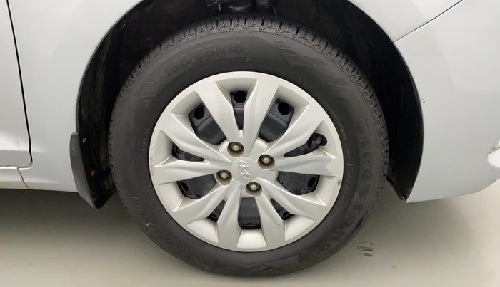 2019 Hyundai Verna 1.4 EX PETROL, Petrol, Manual, 54,732 km, Right Front Wheel
