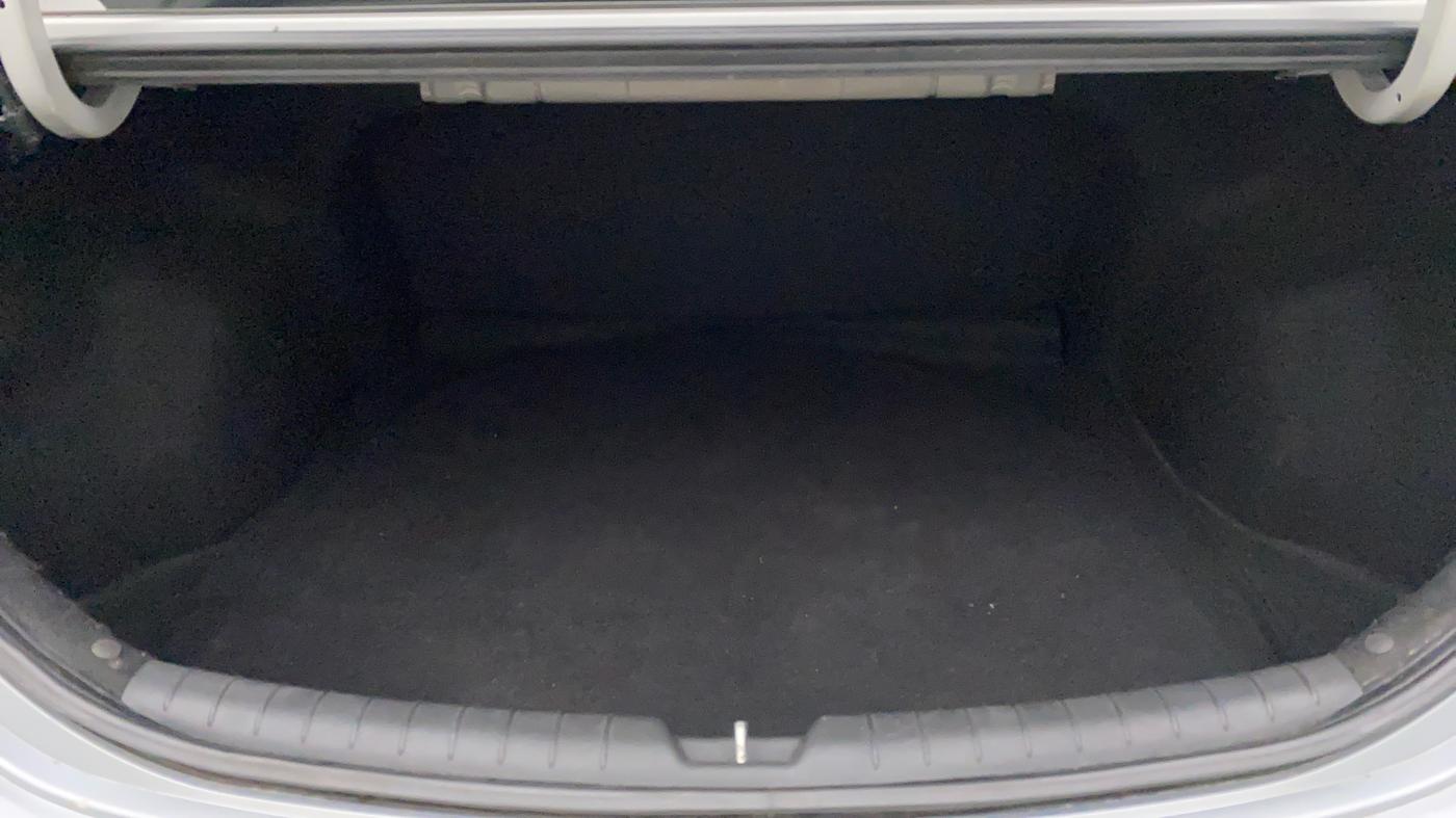 2019 Hyundai Verna 1.4 EX PETROL, Petrol, Manual, 54,732 km, Boot Inside