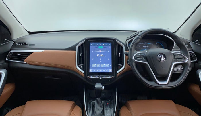 2020 MG HECTOR PLUS SHARP DCT, Petrol, Automatic, 17,987 km, Dashboard