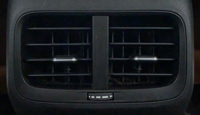 2020 MG HECTOR PLUS SHARP DCT, Petrol, Automatic, 17,987 km, Rear AC Vents