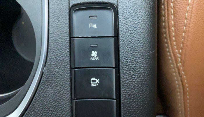 2020 MG HECTOR PLUS SHARP DCT, Petrol, Automatic, 17,987 km, Rear AC Temperature Control