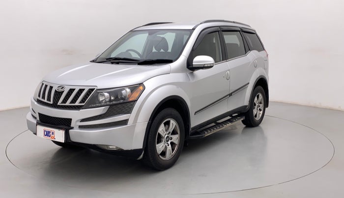 2014 Mahindra XUV500 W8, Diesel, Manual, 1,24,882 km, Left Front Diagonal