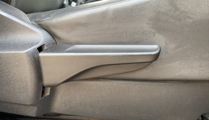 2021 Skoda KUSHAQ STYLE 1.5L TSI DSG, Petrol, Automatic, 55,864 km, Driver Side Adjustment Panel