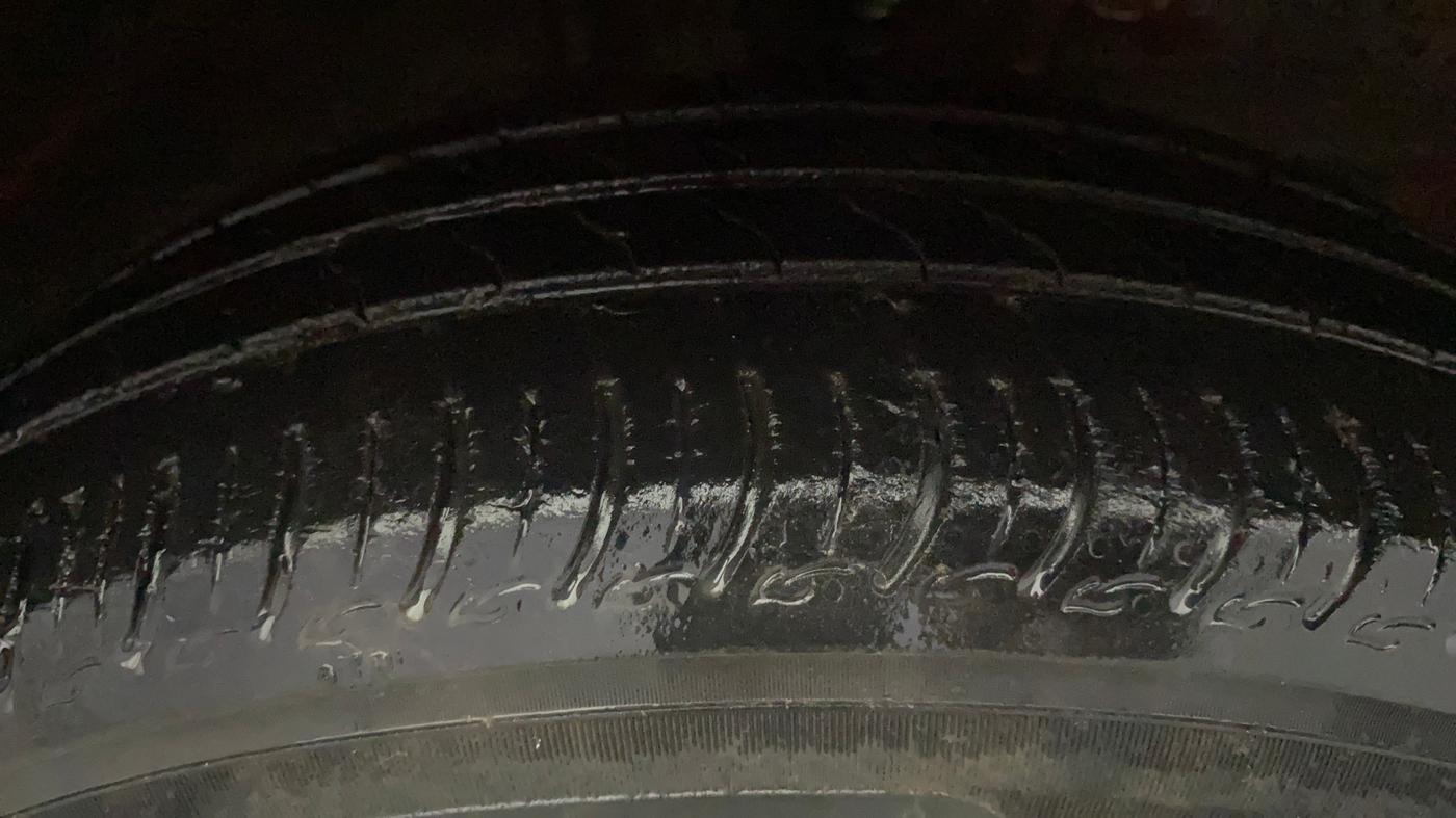 2021 Maruti S PRESSO VXI, Petrol, Manual, 50,032 km, Right Front Tyre Tread
