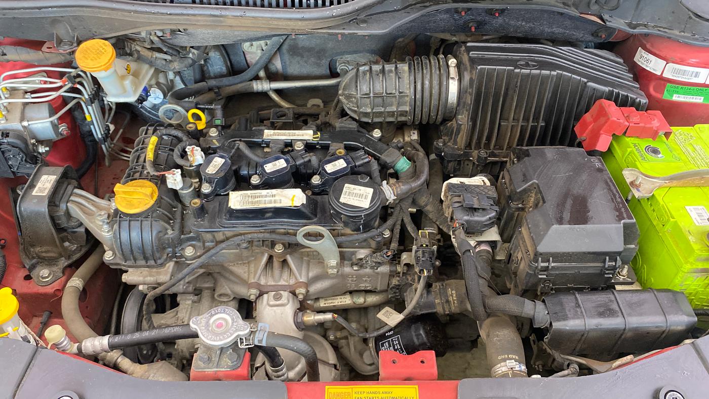 2021 Tata ALTROZ XZ PETROL, Petrol, Manual, 37,218 km, Engine View