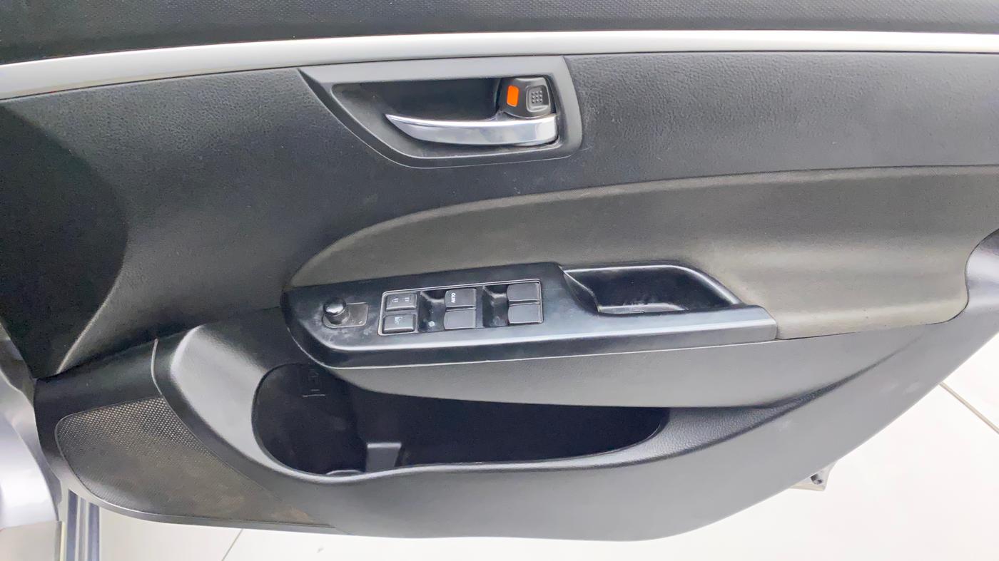 2012 Maruti Swift VDI, Diesel, Manual, 87,871 km, Driver Side Door Panels Control