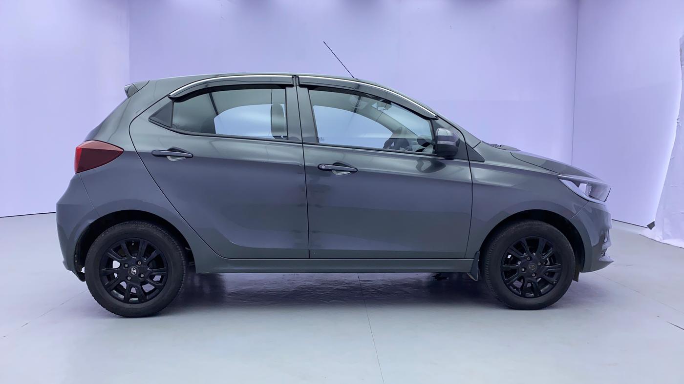 2021 Tata Tiago XT LIMITED EDITION PETROL, Petrol, Manual, 20,856 km, Right Side View