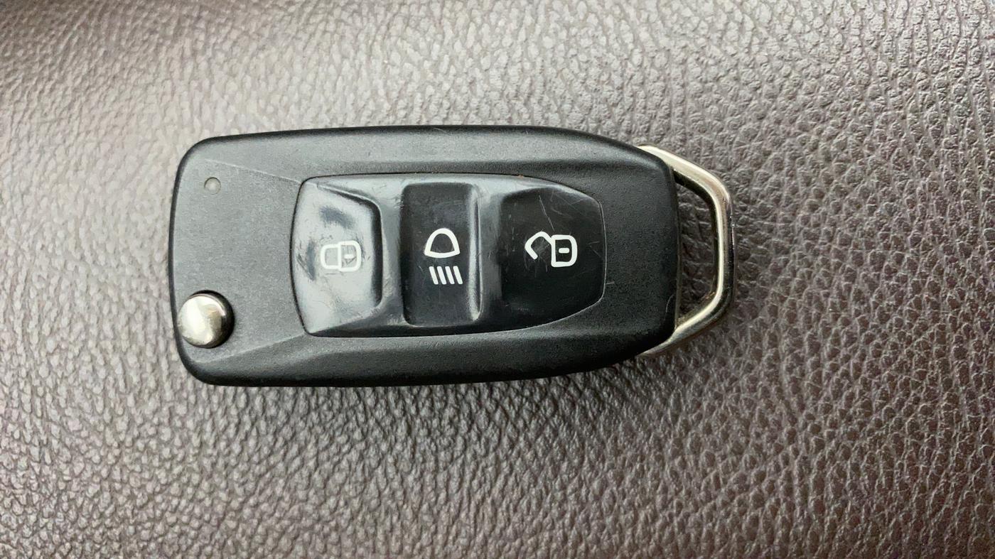 2021 Tata Tiago XT LIMITED EDITION PETROL, Petrol, Manual, 20,856 km, Key Close Up