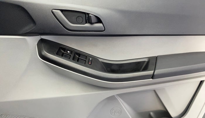 2021 Tata Tiago XT LIMITED EDITION PETROL, Petrol, Manual, 20,856 km, Driver Side Door Panels Control