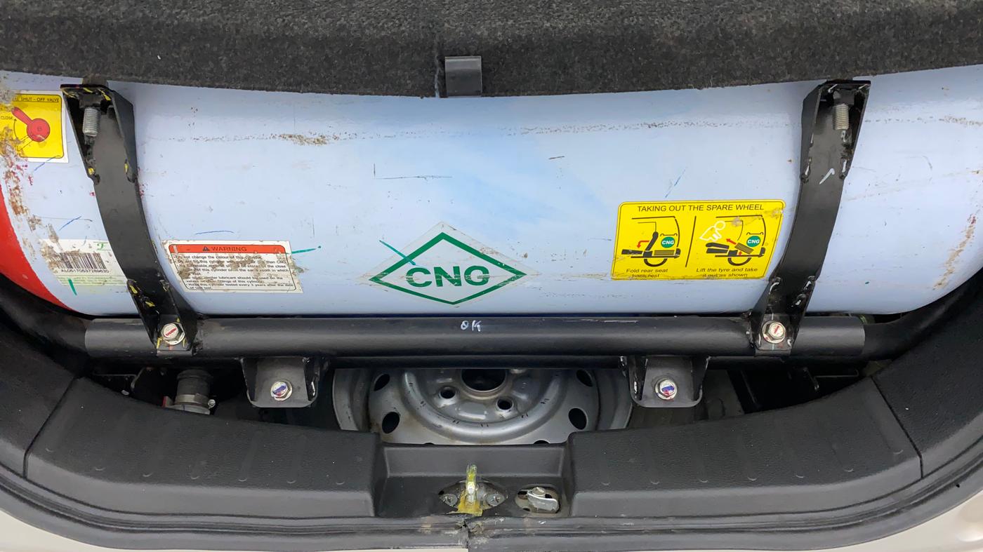 2017 Maruti Wagon R 1.0 LXI CNG, CNG, Manual, 70,416 km, Boot Inside