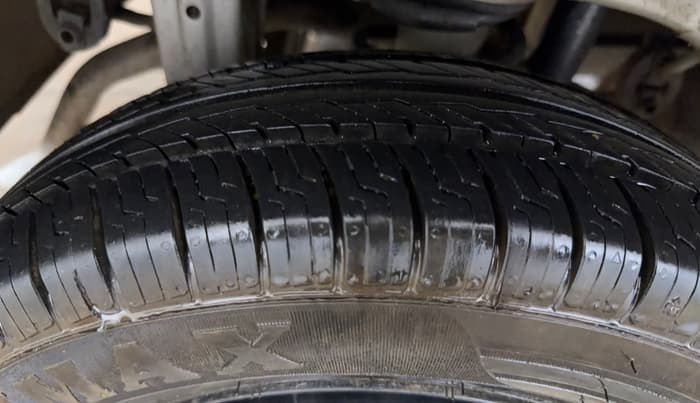 2012 Maruti Alto 800 LX CNG, CNG, Manual, 71,627 km, Right Rear Tyre Tread
