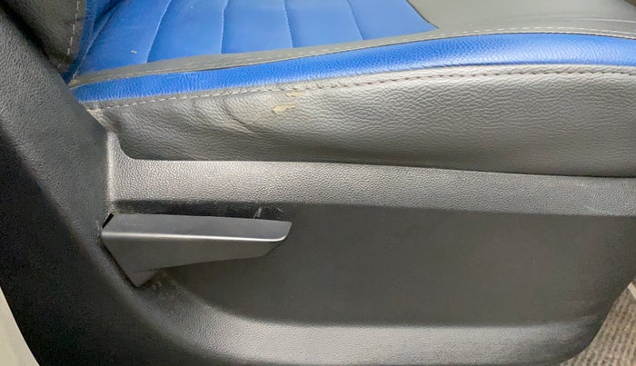 2016 Mahindra Kuv100 K4 PLUS 6 STR, Petrol, Manual, 47,491 km, Driver Side Adjustment Panel