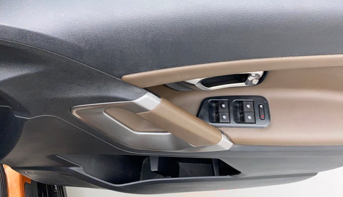 2019 Tata Harrier XZ 2.0L Kryotec, Diesel, Manual, 90,021 km, Driver Side Door Panels Control