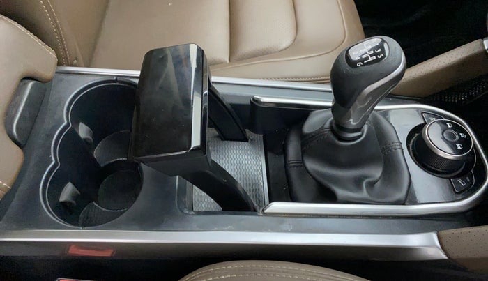 2019 Tata Harrier XZ 2.0L Kryotec, Diesel, Manual, 90,021 km, Gear Lever