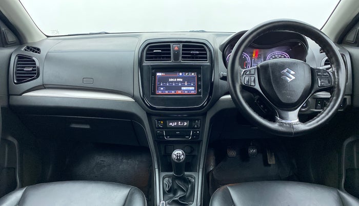 2016 Maruti Vitara Brezza ZDI PLUS DUAL TONE, Diesel, Manual, 1,50,258 km, Dashboard