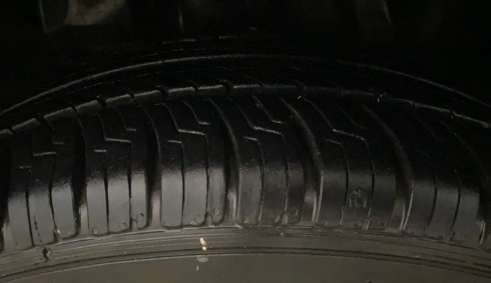 2022 Tata TIGOR XZ CNG, CNG, Manual, 60,805 km, Left Front Tyre Tread