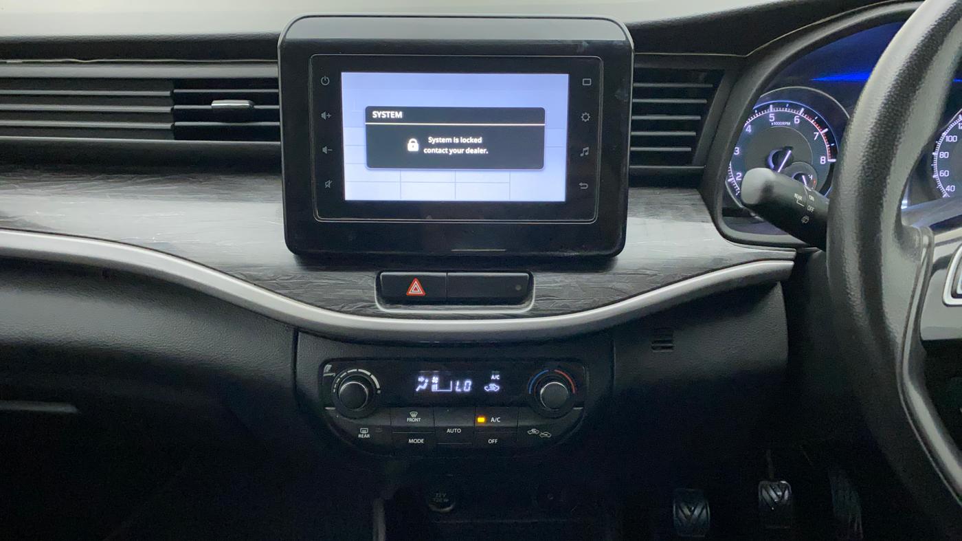 2020 Maruti XL6 ZETA MT, Petrol, Manual, 73,095 km, Air Conditioner