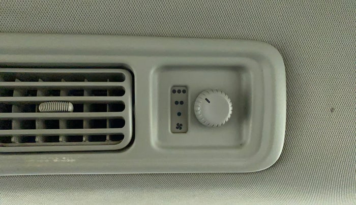 2020 Maruti XL6 ZETA MT, Petrol, Manual, 73,095 km, Rear AC Temperature Control