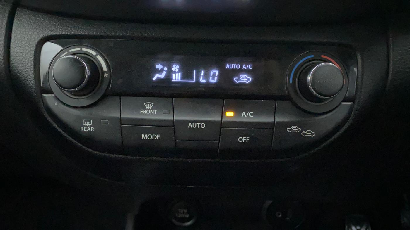 2020 Maruti XL6 ZETA MT, Petrol, Manual, 73,095 km, Automatic Climate Control