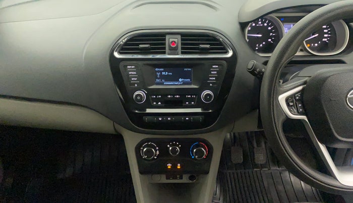 2017 Tata Tiago XZ PETROL, Petrol, Manual, 37,602 km, Air Conditioner