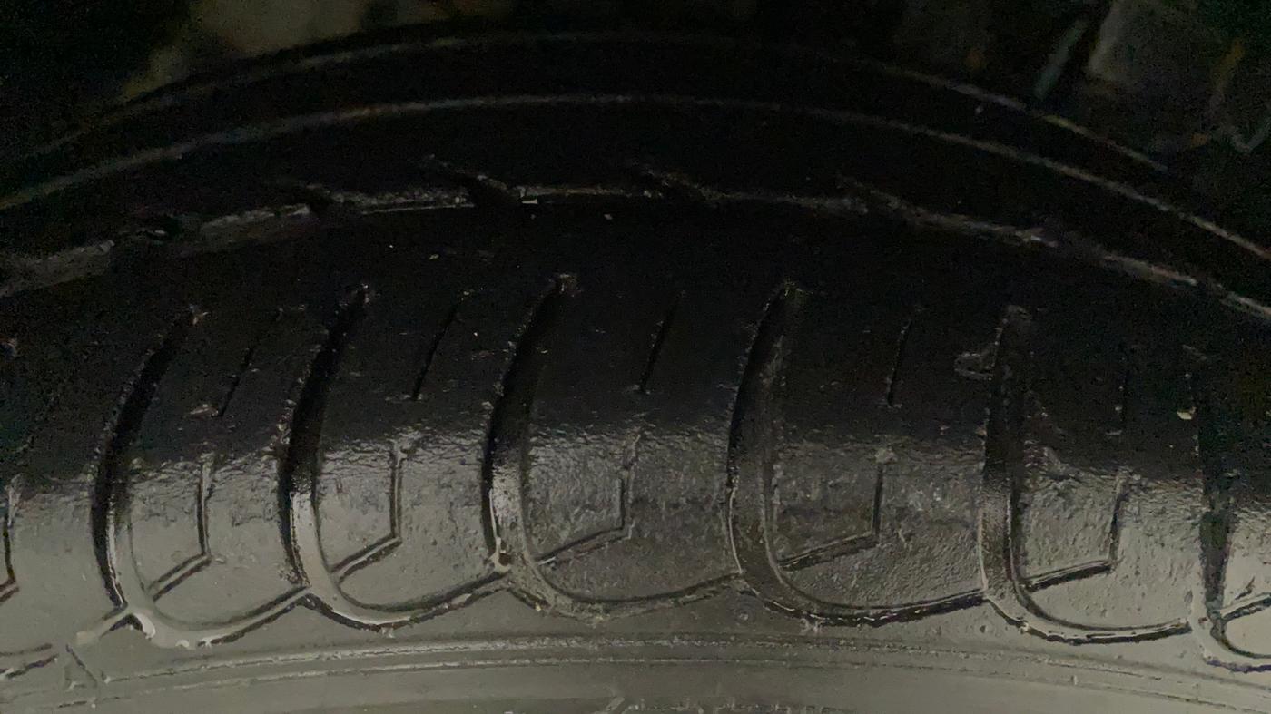 2017 Tata Tiago XZ PETROL, Petrol, Manual, 37,602 km, Right Rear Tyre Tread