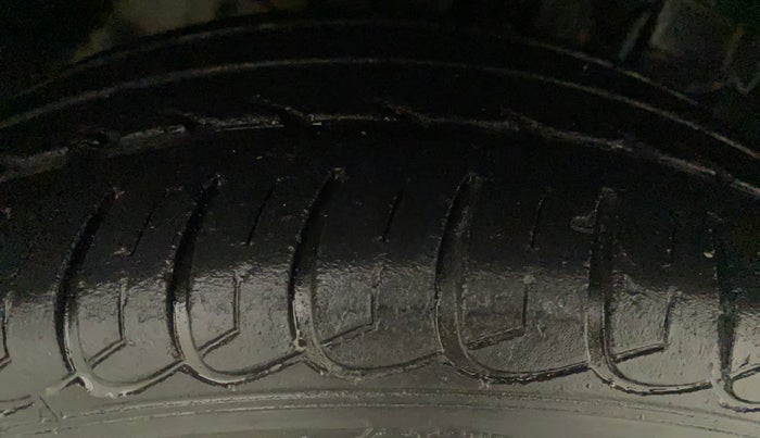 2017 Tata Tiago XZ PETROL, Petrol, Manual, 37,602 km, Right Rear Tyre Tread