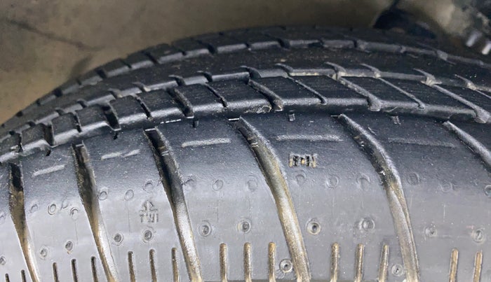 2021 Maruti Celerio ZXI AMT, Petrol, Automatic, 9,514 km, Right Front Tyre Tread