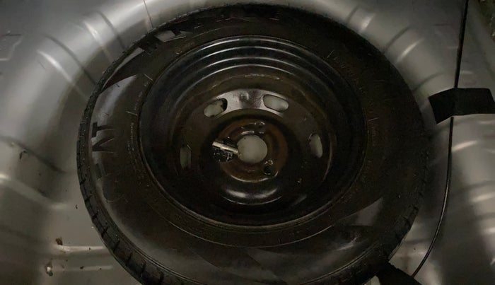 2017 Renault Kwid RXL, Petrol, Manual, 32,705 km, Spare Tyre