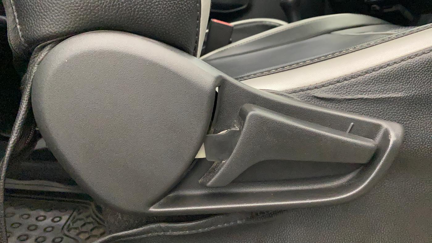 2021 Maruti S PRESSO VXI, Petrol, Manual, 26,316 km, Driver Side Adjustment Panel
