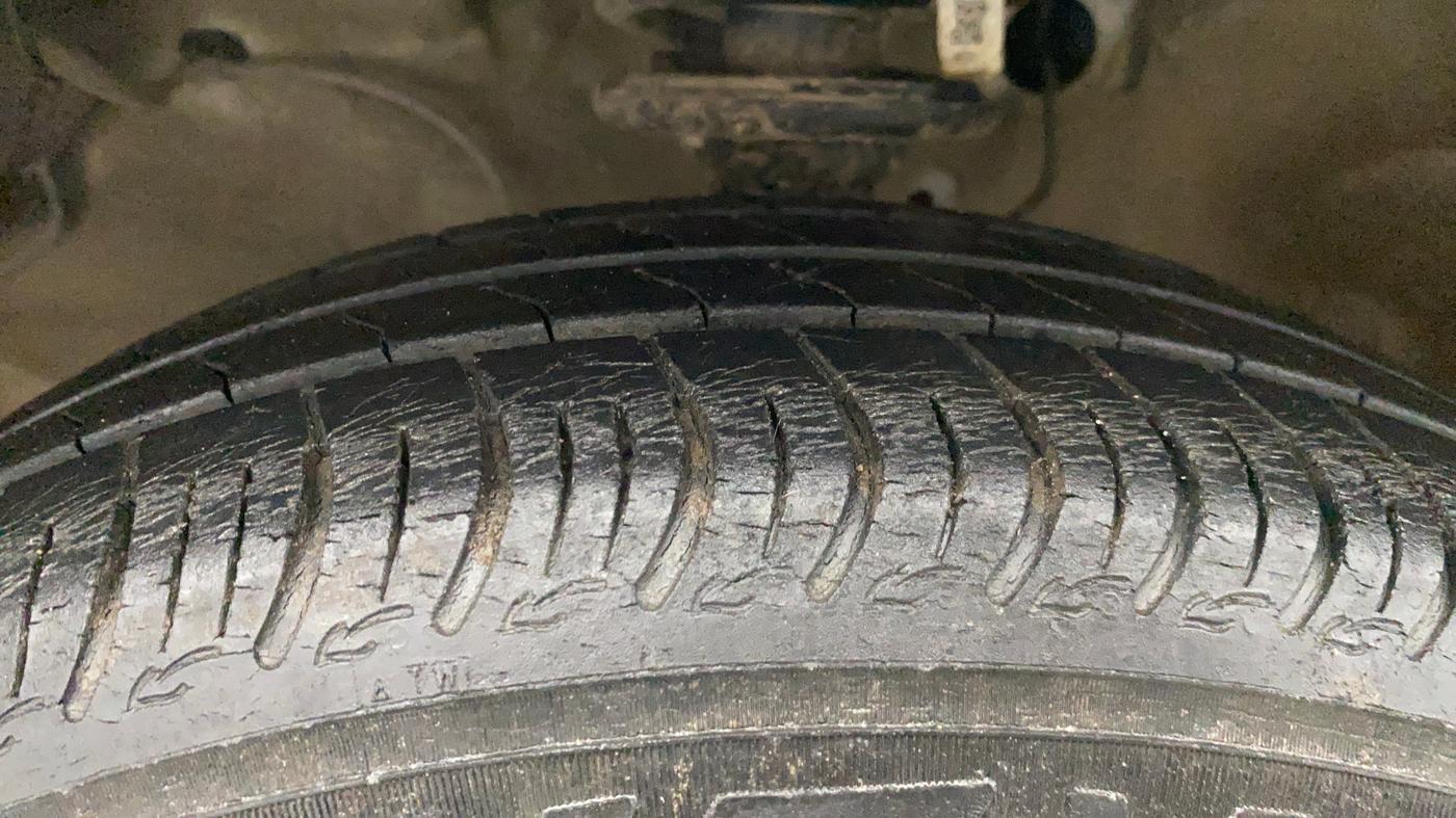 2021 Maruti S PRESSO VXI, Petrol, Manual, 26,316 km, Left Front Tyre Tread