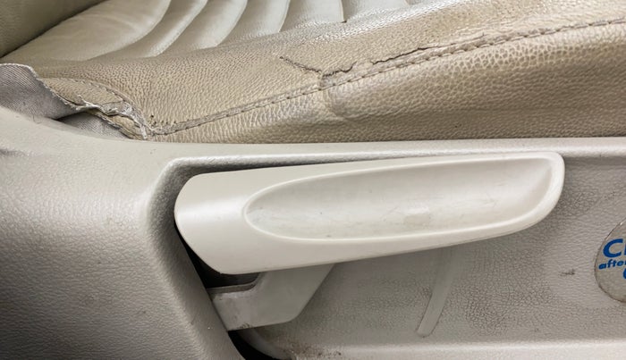 2013 Volkswagen Polo TRENDLINE 1.2L PETROL, Petrol, Manual, 79,582 km, Driver Side Adjustment Panel