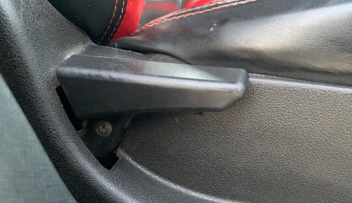 2019 Tata NEXON XE PETROL, Petrol, Manual, 52,521 km, Driver Side Adjustment Panel