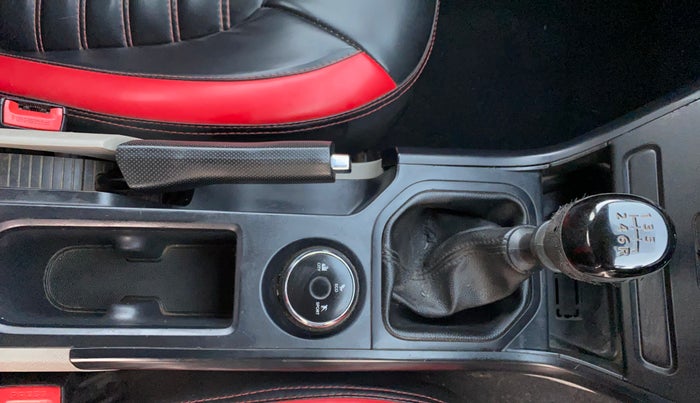 2019 Tata NEXON XE PETROL, Petrol, Manual, 52,521 km, Gear Lever