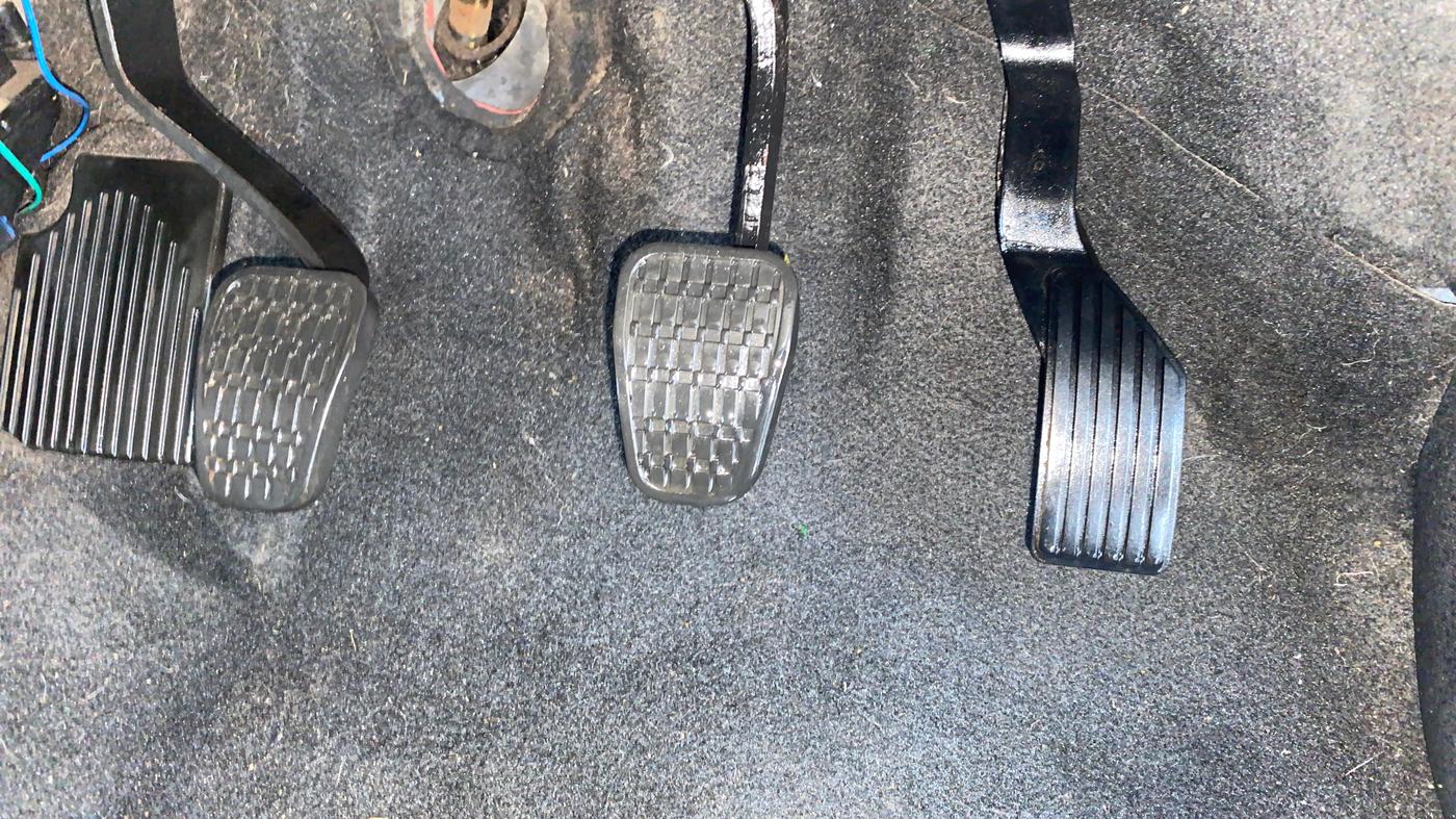 2019 Tata NEXON XE PETROL, Petrol, Manual, 52,521 km, Pedals