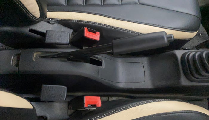 2023 Maruti Eeco 5 STR AC, Petrol, Manual, 28,999 km, Driver Side Adjustment Panel