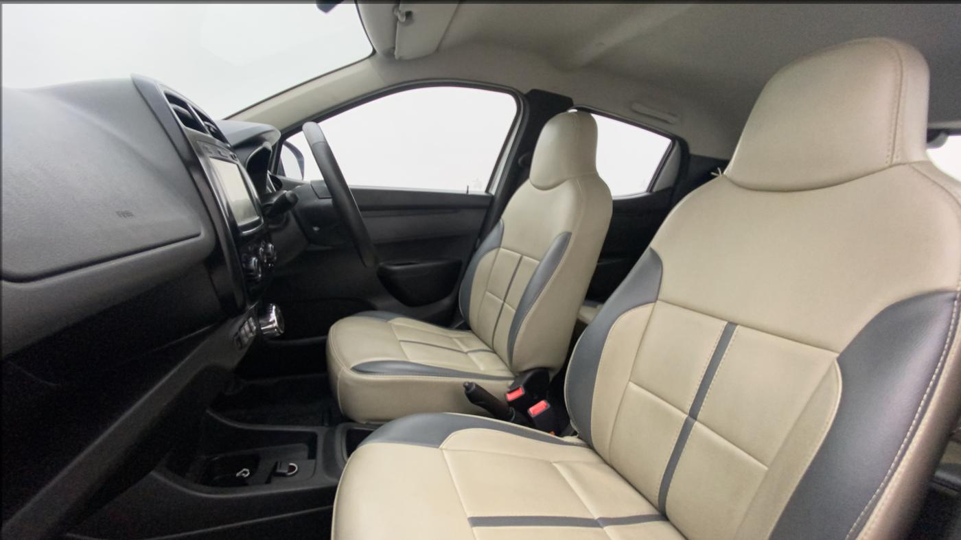 2018 Renault Kwid RXT 1.0 AMT (O), Petrol, Automatic, 22,487 km, Right Side Front Door Cabin
